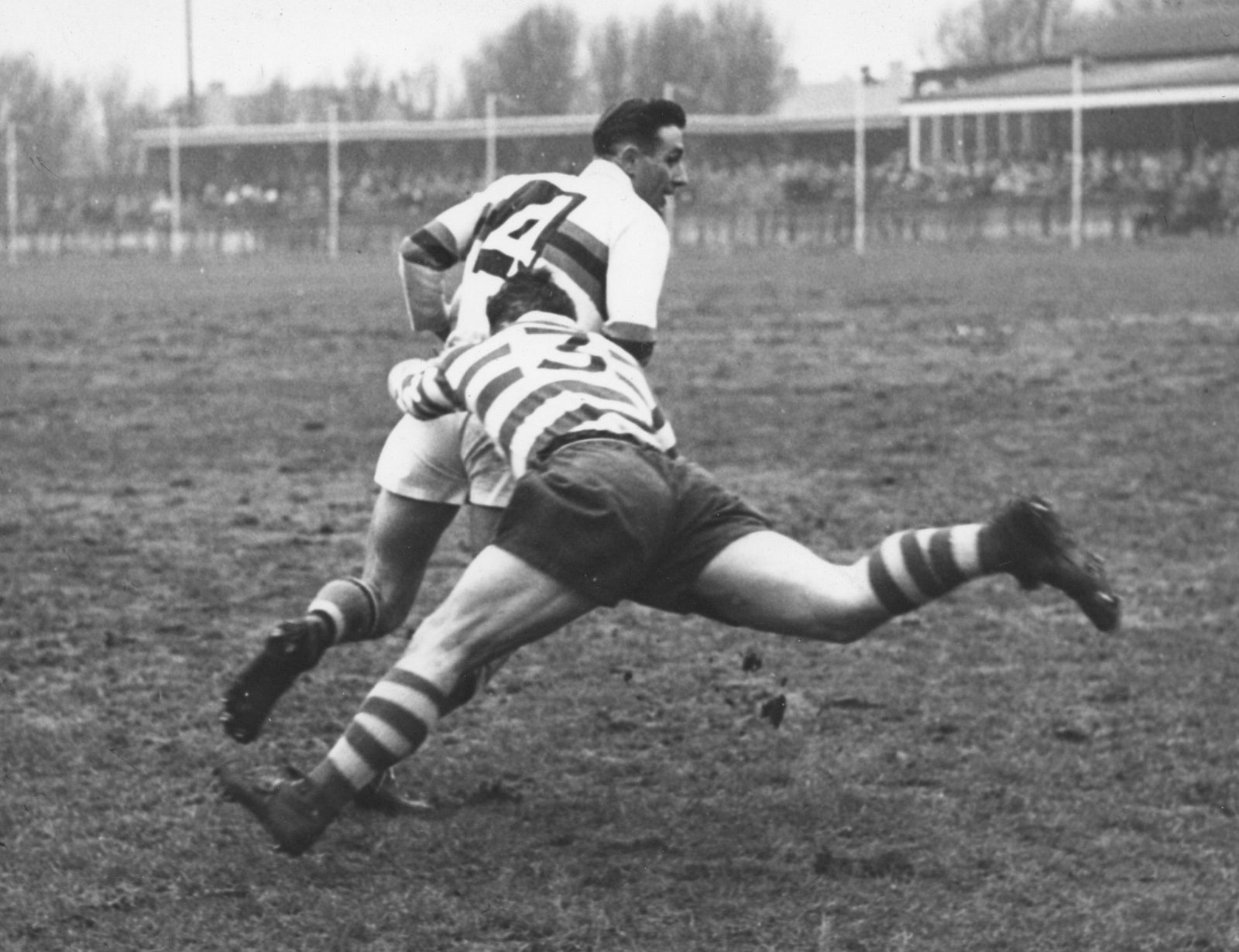 Ayres tackles Fearis - Feb 22nd 1958.