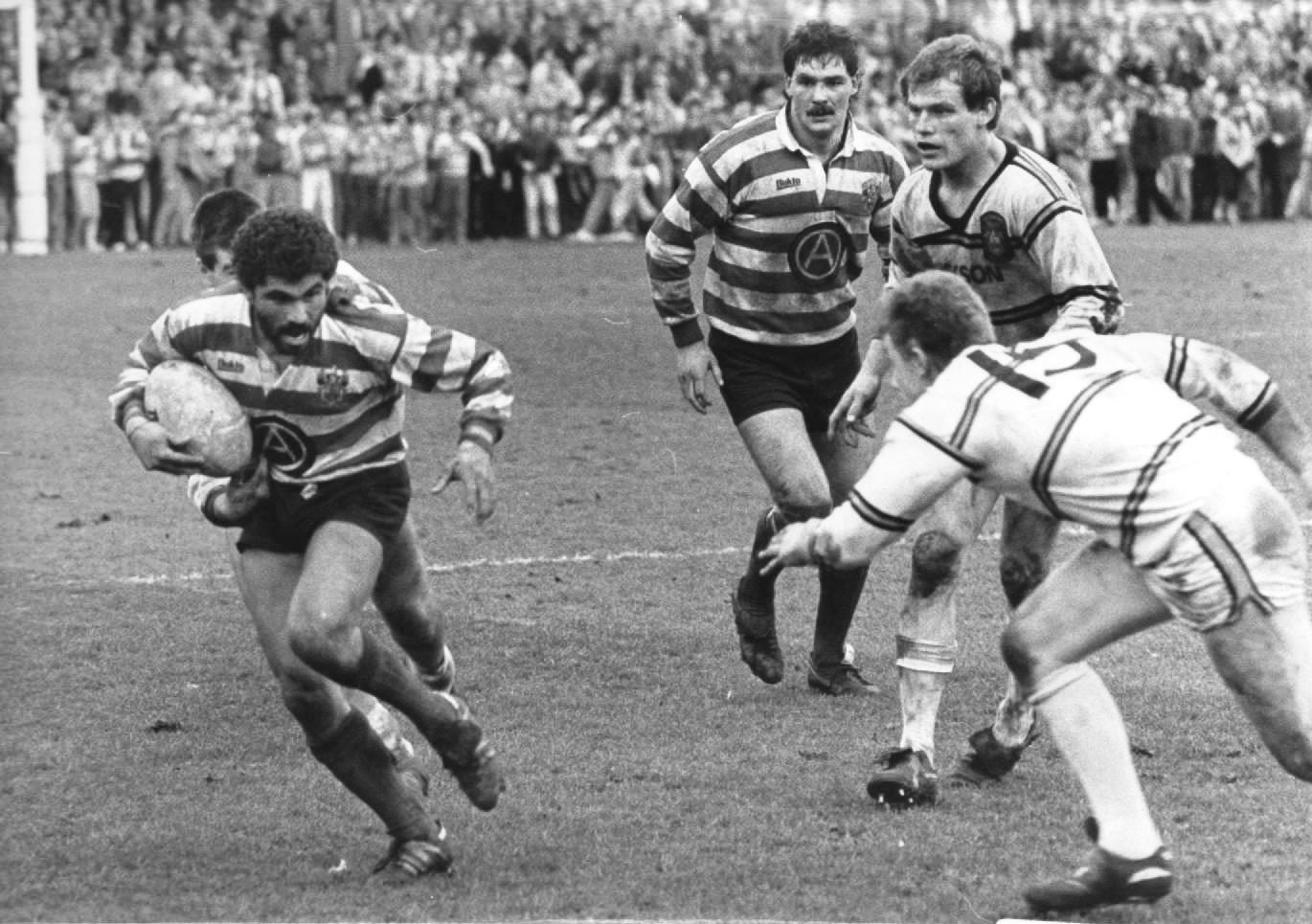 Hussein M'Barki in action the semi-final March 22nd 1986.