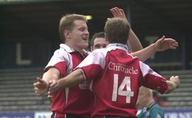 Jon Goddard and Lee Doran join the celebrations after Gareth Barber's try. v Doncaster - Sep 12th 2004.