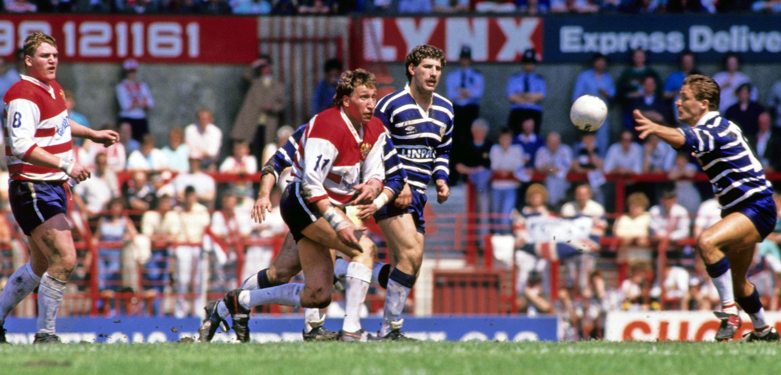 Colin Hawkyard releases a pass in the final at Old Trafford - May 15th 1988.