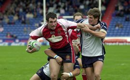 Lee Doran is stopped in his tracks by the Featherstone defence - Sep 19th 2004.
