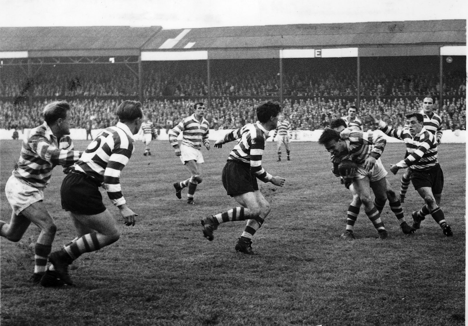 Noon, Hatherall and Kellett close in on Palmer of Halifax - Sep 10th 1960.