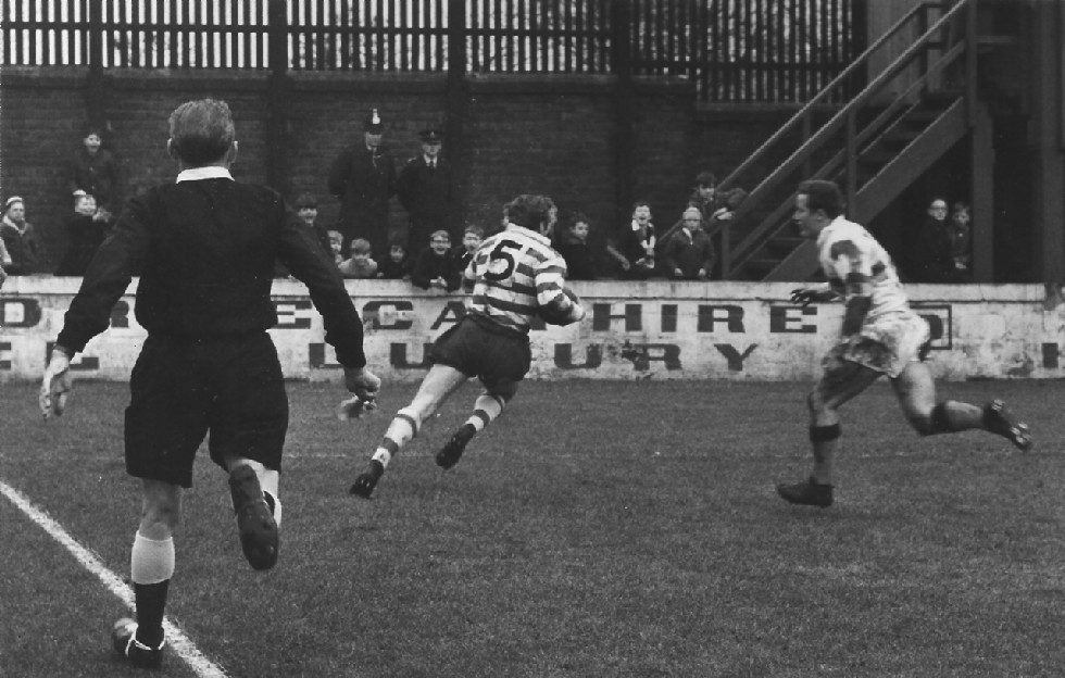 Joe Collins races over for a try v Huddersfield - March 27th 1965.
