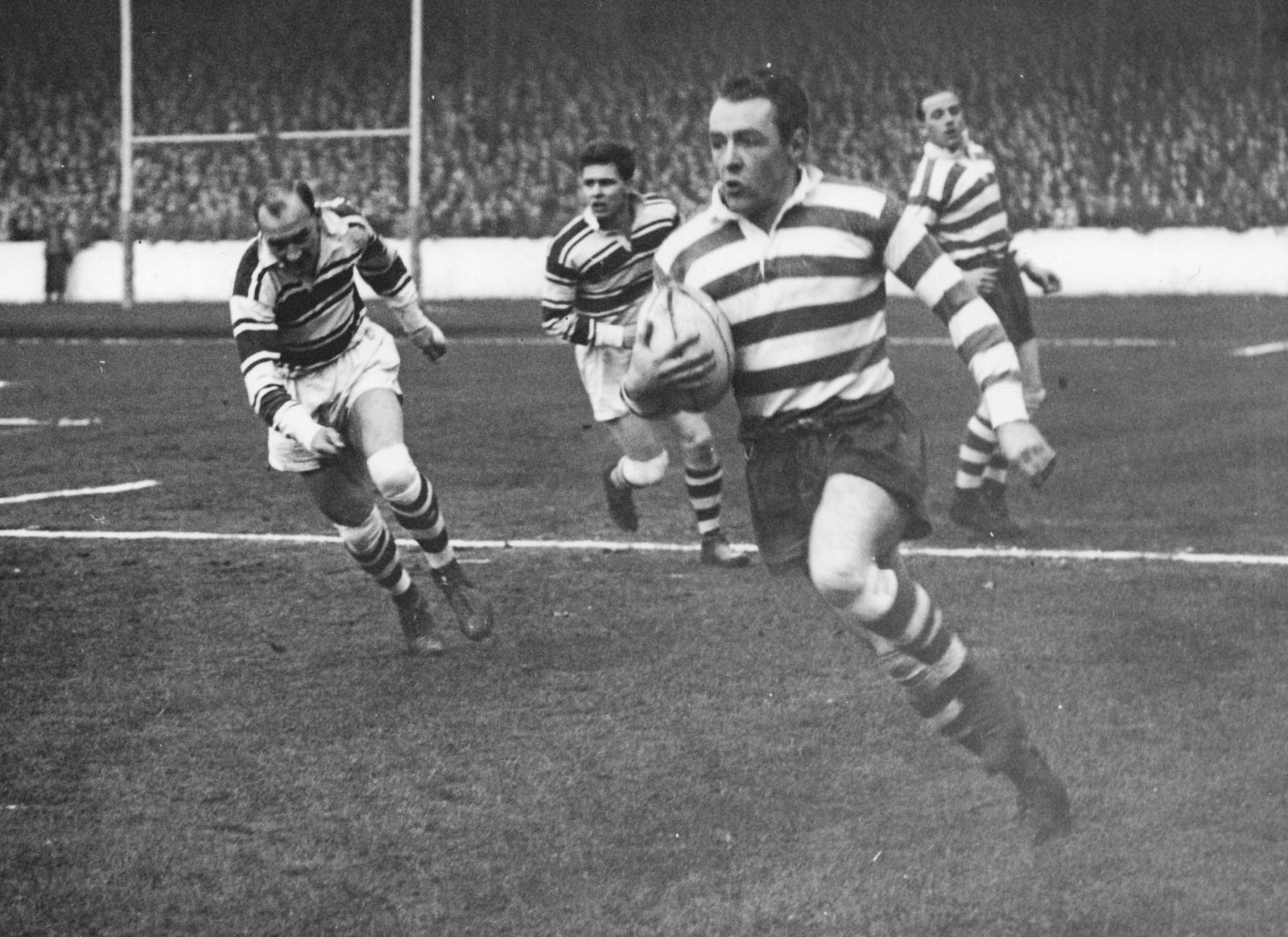 Ganley attacks down the left wing v Hull - March 30th 1959.