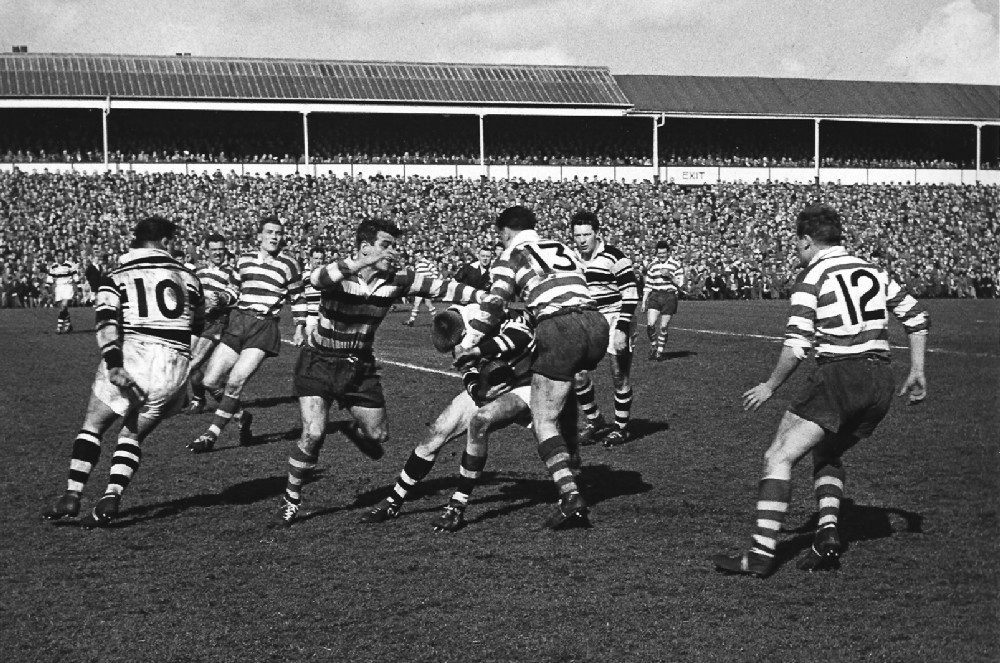 Oldham v Hull Challenge Cup semi-final at Swinton - April 9th 1960.