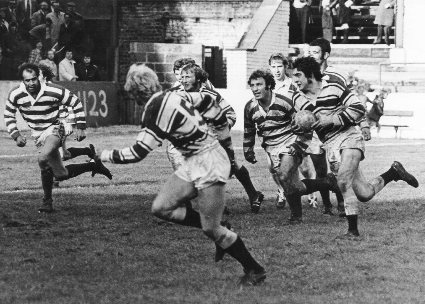 Oldham v Hull - Oct 12th 1974.