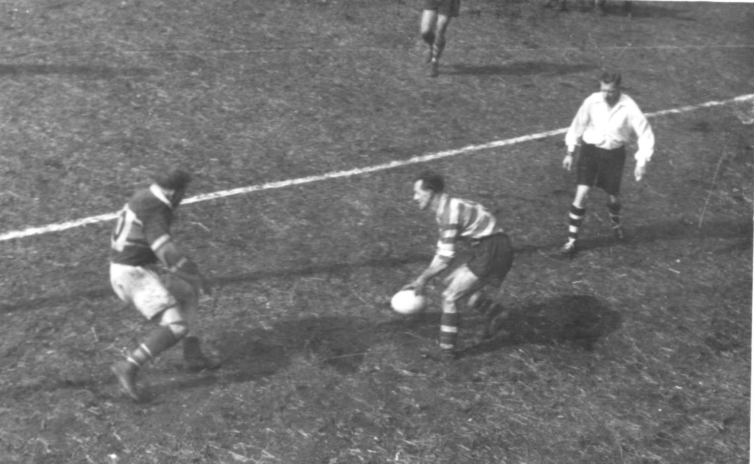 Jack Keith scores prior to record goal for Bernard Ganley - April 12th 1958.