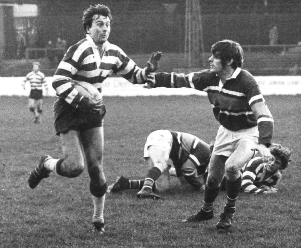 Phil Larder takes on the Hunslet defence - Nov 6th 1971.