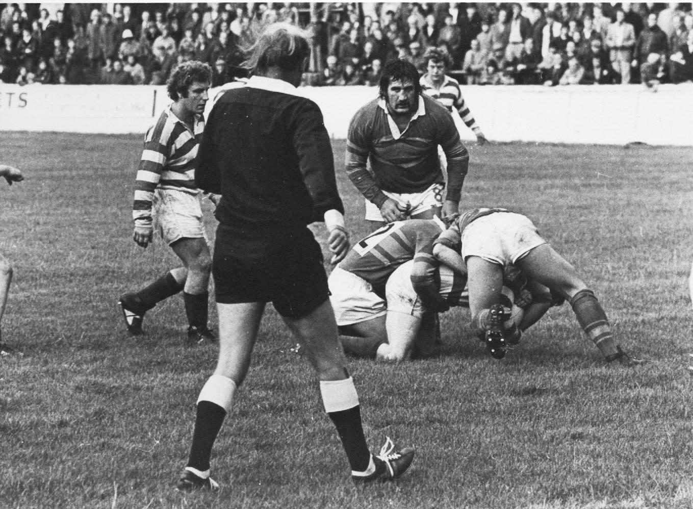 Oldham v Leeds - Sep 12th 1976.