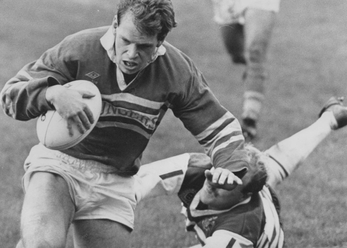 Mick Burke makes a tackle v Leeds - Sep 4th 1988.