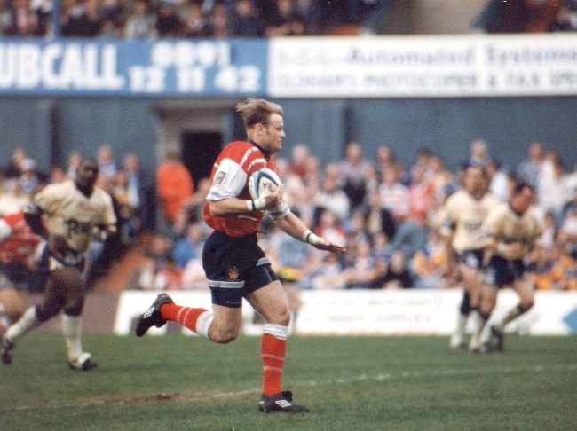 Paul Atcheson breaks clear v Leeds - May 18th 1997.