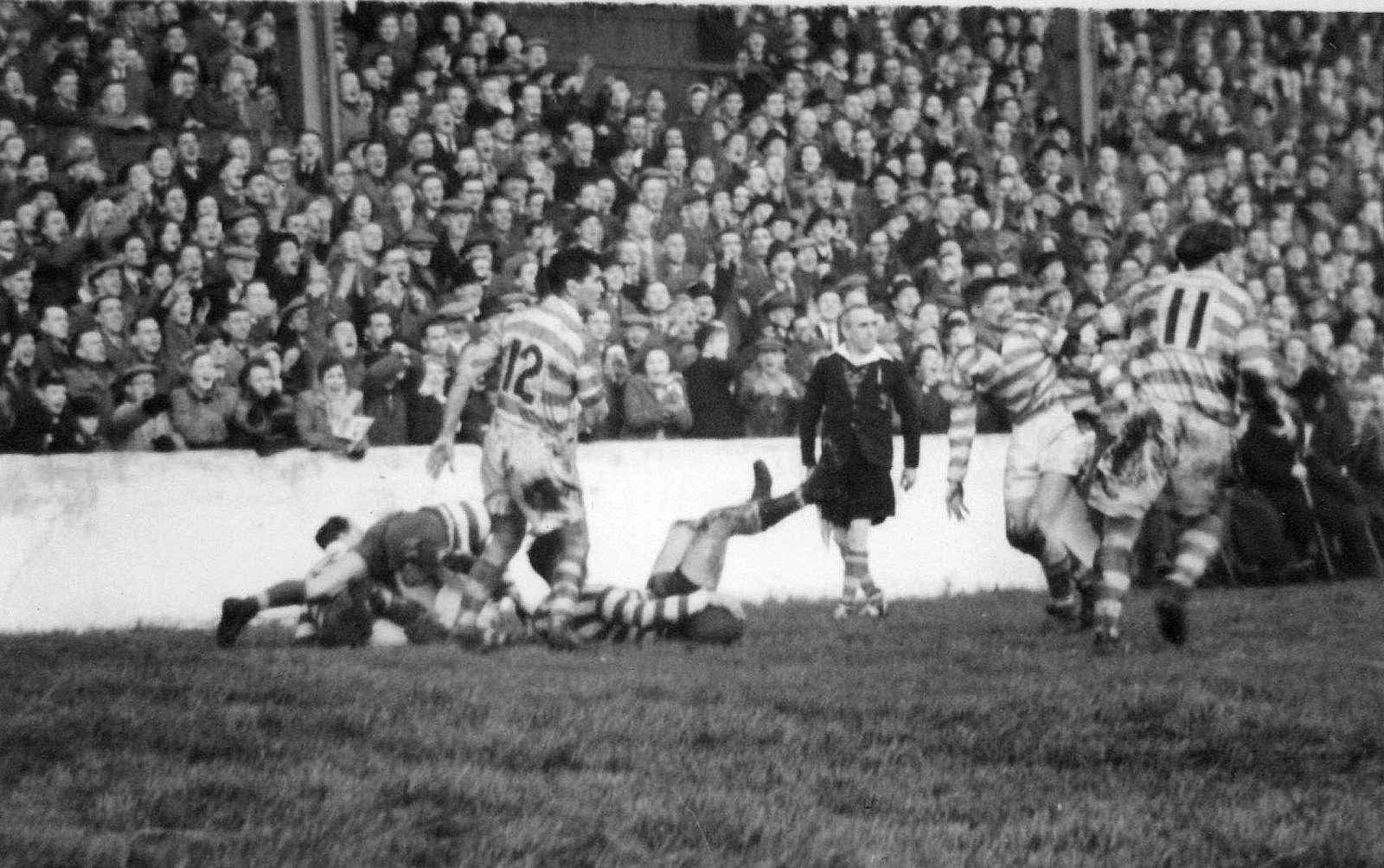 Harry Ogden gets over the Leigh line only for the try to be disallowed - Nov 8th 1952..