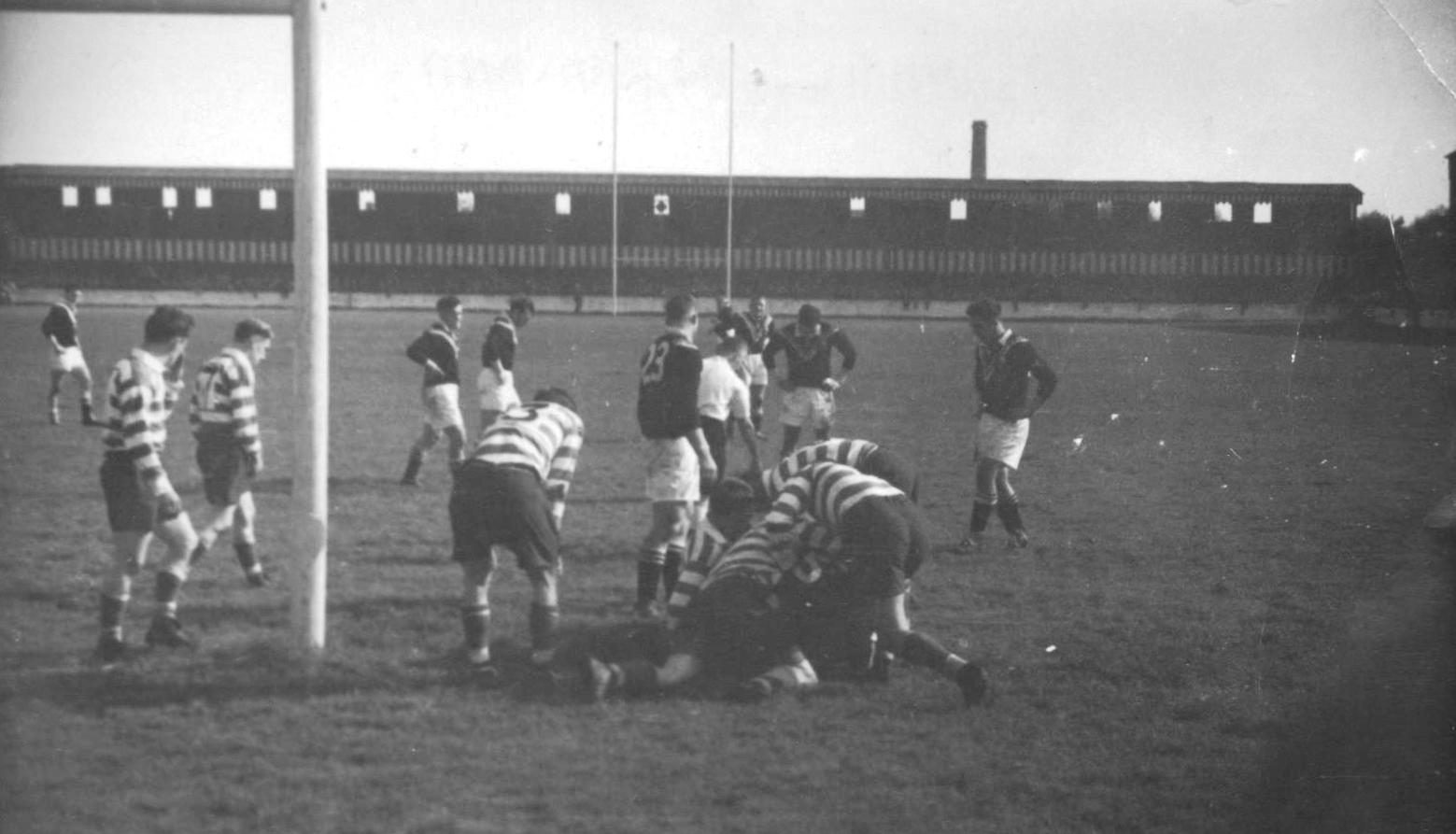 Scramble near the Oldham posts v NZ Sep - 29th 1951.