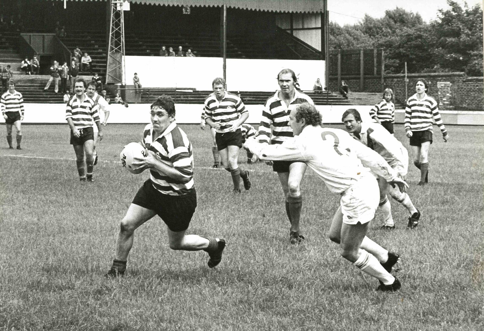 John Patterson avoids Les Jones - Aug 12th 1979.
