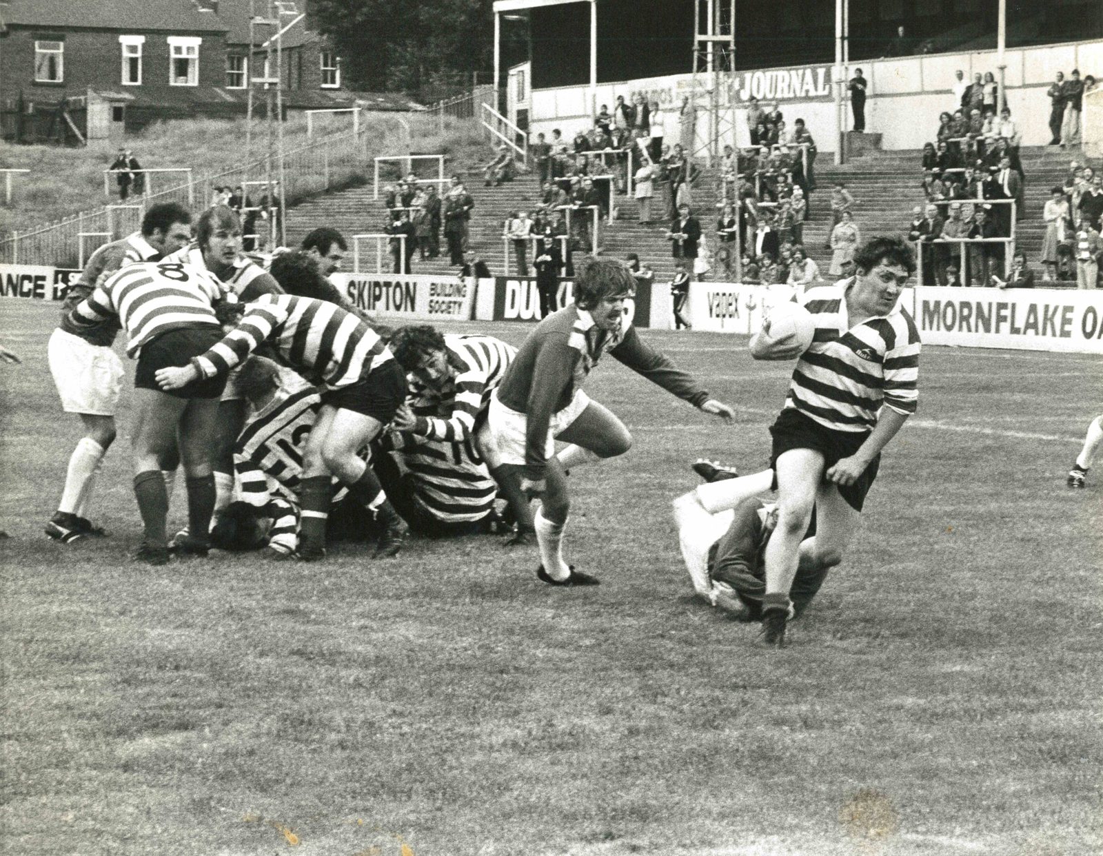 John PAtterson breaks clear in the Lancashire cup tie at Swinton - Aug 19th 1979.