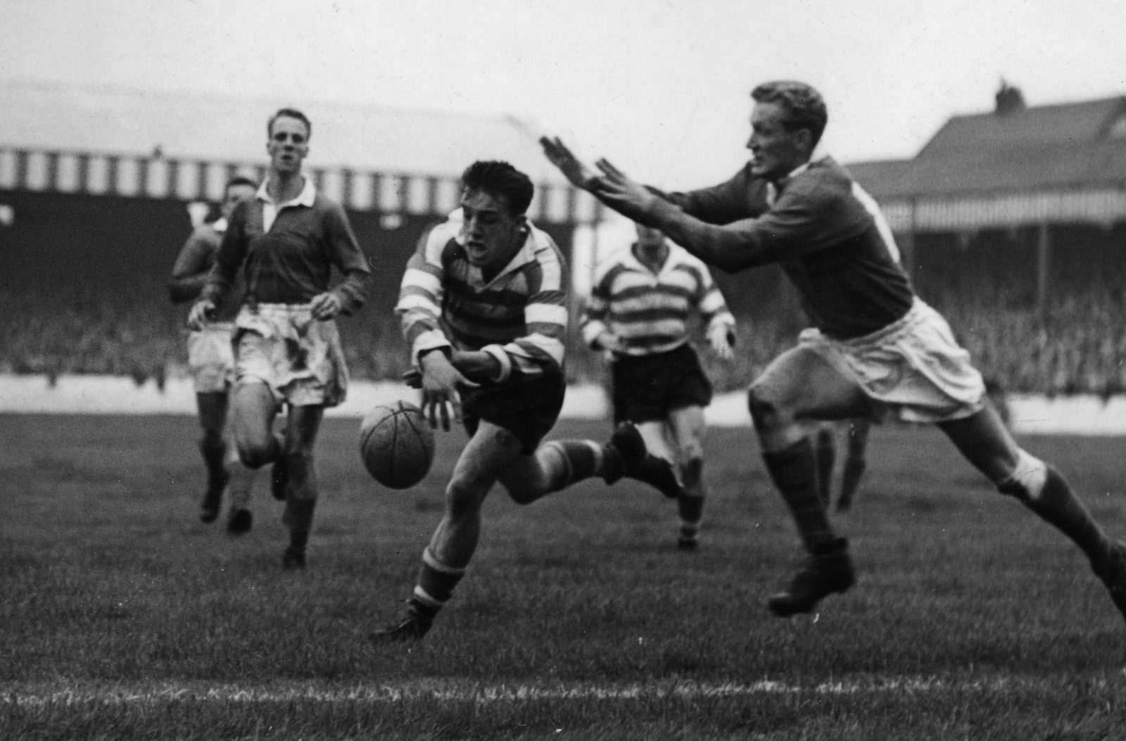 Brian Hatherell is pursued by Gerry Round - Sep 13th 1958.