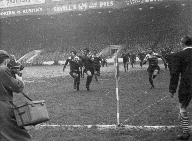 Oldham v Warrington, 14 May 1955