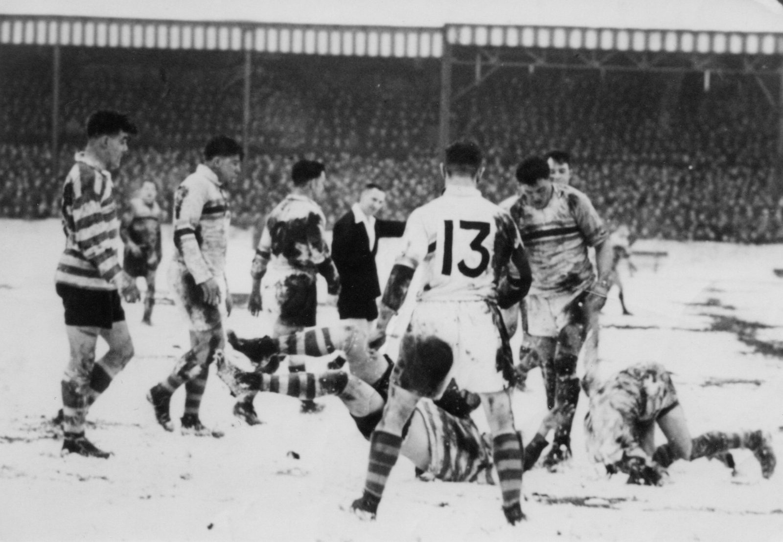 Scramble in the Watersheddings snow v Warrington - Jan 15th 1955.