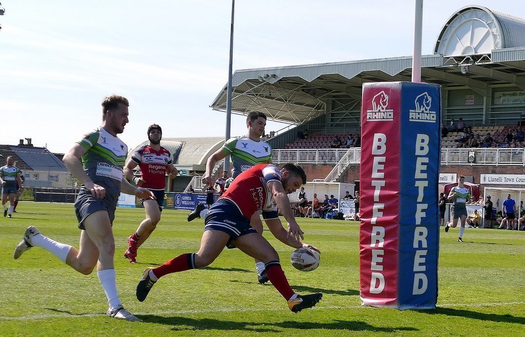 Dave Hewitt touches down by the posts at West Wales - May 19th 2018.