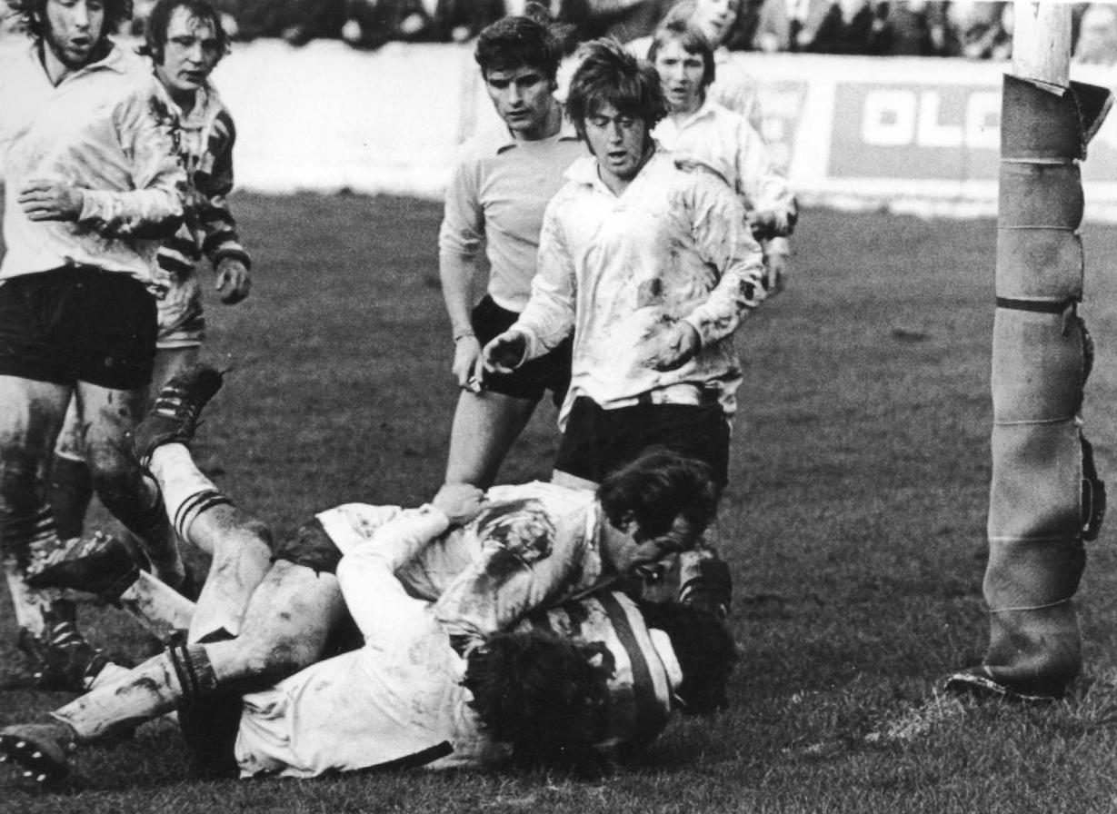 David Treasure is pulled down just inches from the Widnes line - March 9th 1975.