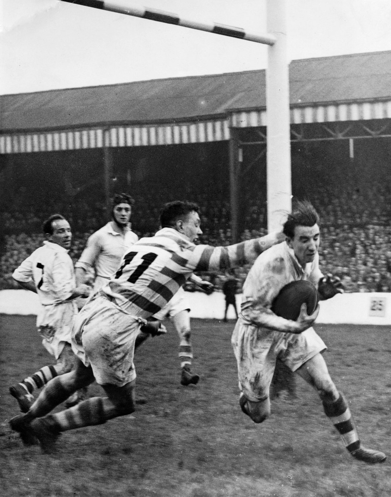 Norman Harris tries to clear his line v Wigan - Oct 15th 1946.