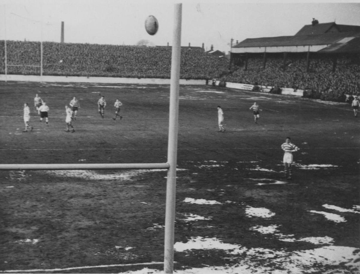 Dick Cracknell kicks a penalty goal - Feb 12th 1955.