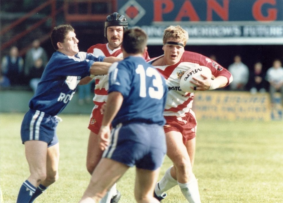 Leo Casey takes on the Workington defence - Sep 3rd 1989.