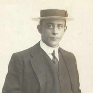 Viv Farnsworth