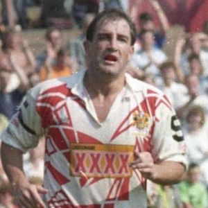 Rugby/Harrop. Oldham v Leigh. Barrie McDermott crosses for his !st try. 91J356