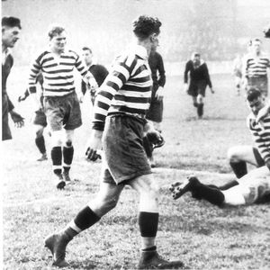 Carter and Read tackle a Barrow player as Baker, Jeramiah and Corsi watch on - Oct 2nd 1926.