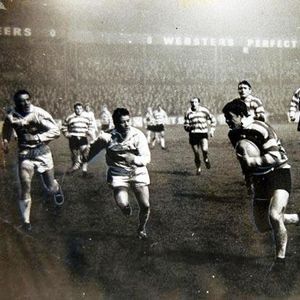 Bob irving heads for the tryline in the replay against Bradford - Feb 29th 1968.