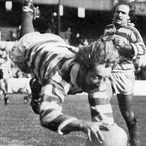 Martin Murphy dives over to score v Dewsbury - Sep 17th 1978.