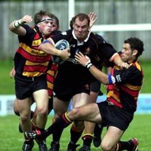 Dane Morgan takes on the dewsbury defence - July 27th 2003.