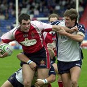 Lee Doran is stopped in his tracks by the Featherstone defence - Sep 19th 2004.