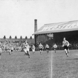 John Etty kicks ahead - Se 6th 1958.