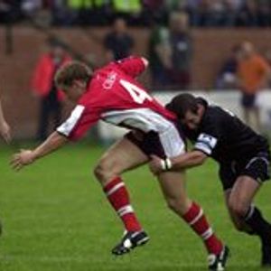 Jon Goddard finds it difficult to make progress v Halifax - June 24th 2005.