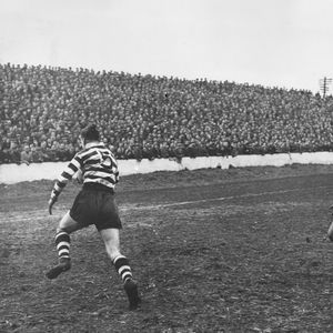 John etty heads for the line - April 16th 1958.