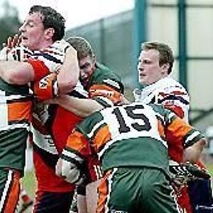 Rob Roberts is well held at Hunslet - March 24th 2008.