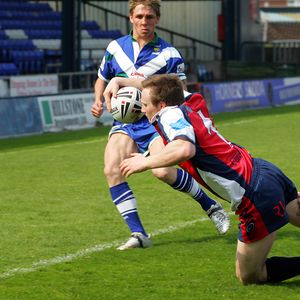 Oldham's Paul O'Connor goes over the line for a try - April 29th 2007.