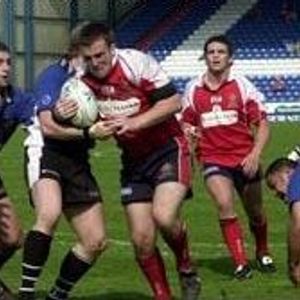 Phil Farrell takes on the Leigh defence - May 2nd 2004.
