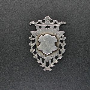 Commemorative medal possibly on retirement in 1902.