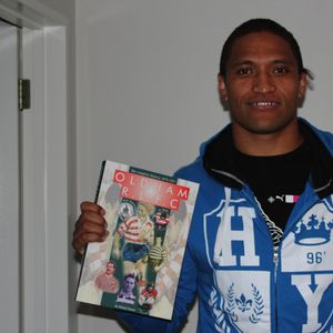 Kiwi international Manu Vatuvei shows displays an excellent taste of reading material.