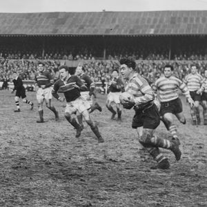 Ken Jackson breaks through to set up the first Oldham try - March 22nd 1958.