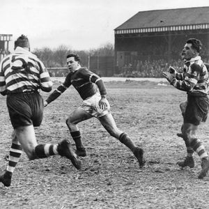 Buxton goes to tackle Etty - March 22nd 1958.