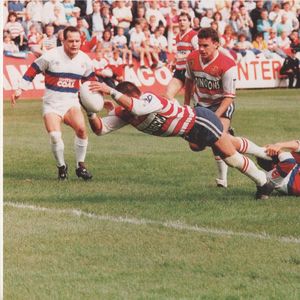 Andy Ruane scores in the Colin Hawkyard Benefit match v Wakefield - Aug 20th 1989.