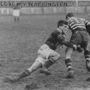 Warrington's Arthur Child attempts a tackle on Ernie Knapman - Feb 28th 1925.
