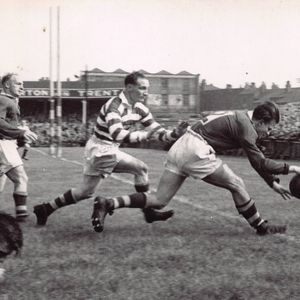 Gordon Ratcliffe avoids Billy Mitchell to score - Aug 27th 1949.