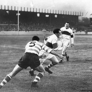 Dick Cracknell goes to tackle Faulder - Sep 2nd 1958.