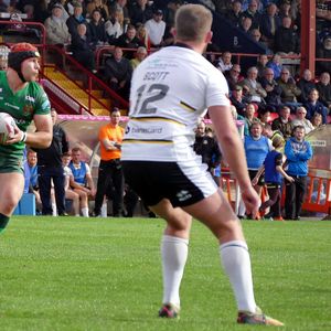 Matty Wilkinson looks to open out the play at York - Aug 9th 2018.