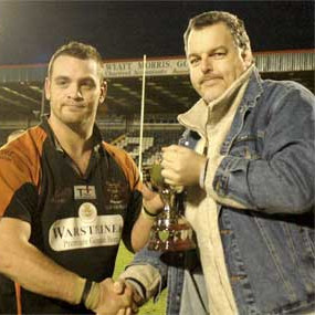 Andy Isherwood receiving the Heritage Trust Trophy in 2005